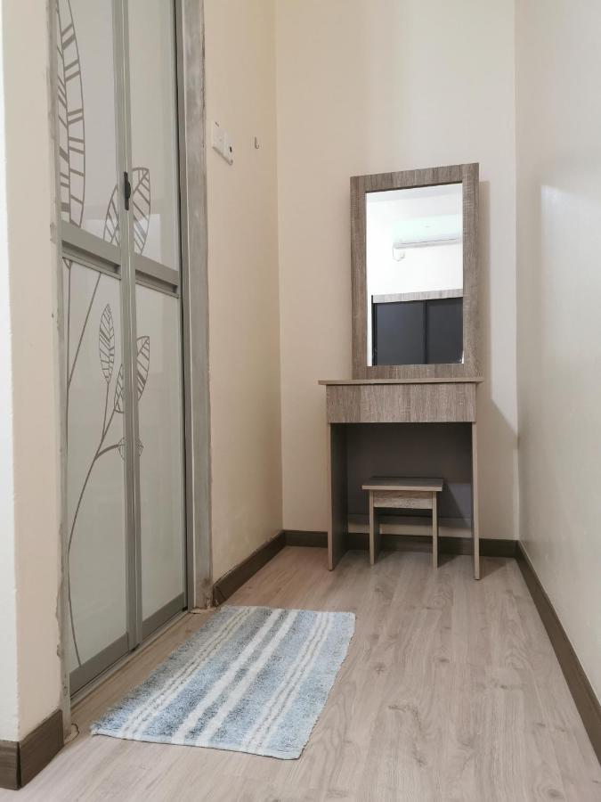 Diy Palm Court Bedroom Куантан Экстерьер фото